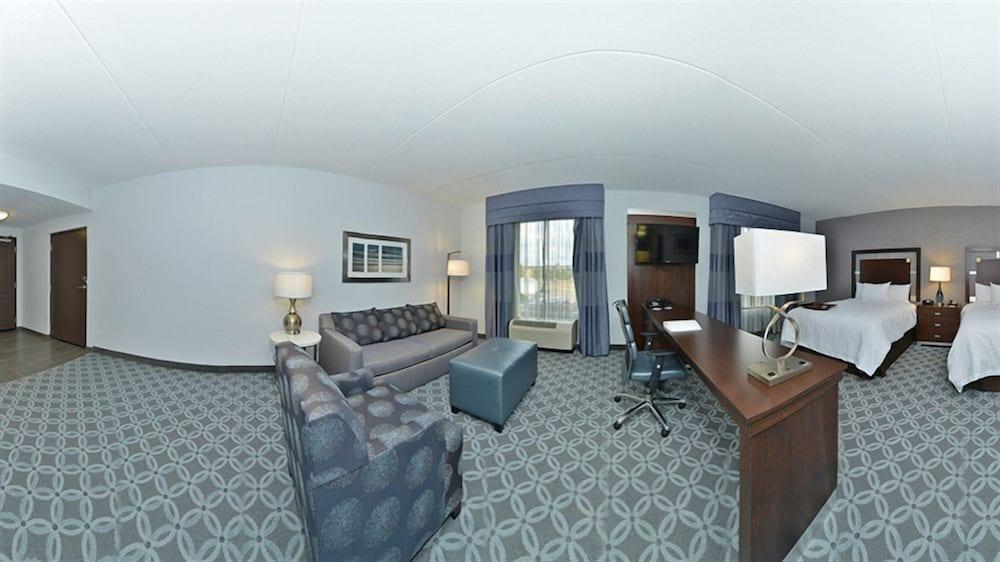 Hampton Inn & Suites Columbia/Southeast-Fort Jackson Exterior foto