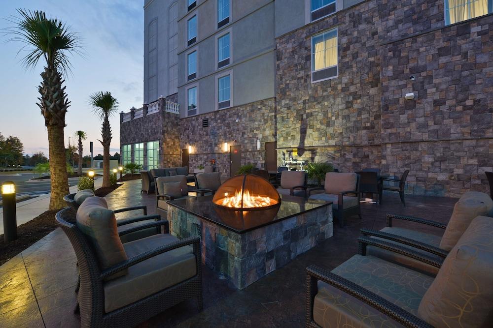 Hampton Inn & Suites Columbia/Southeast-Fort Jackson Exterior foto