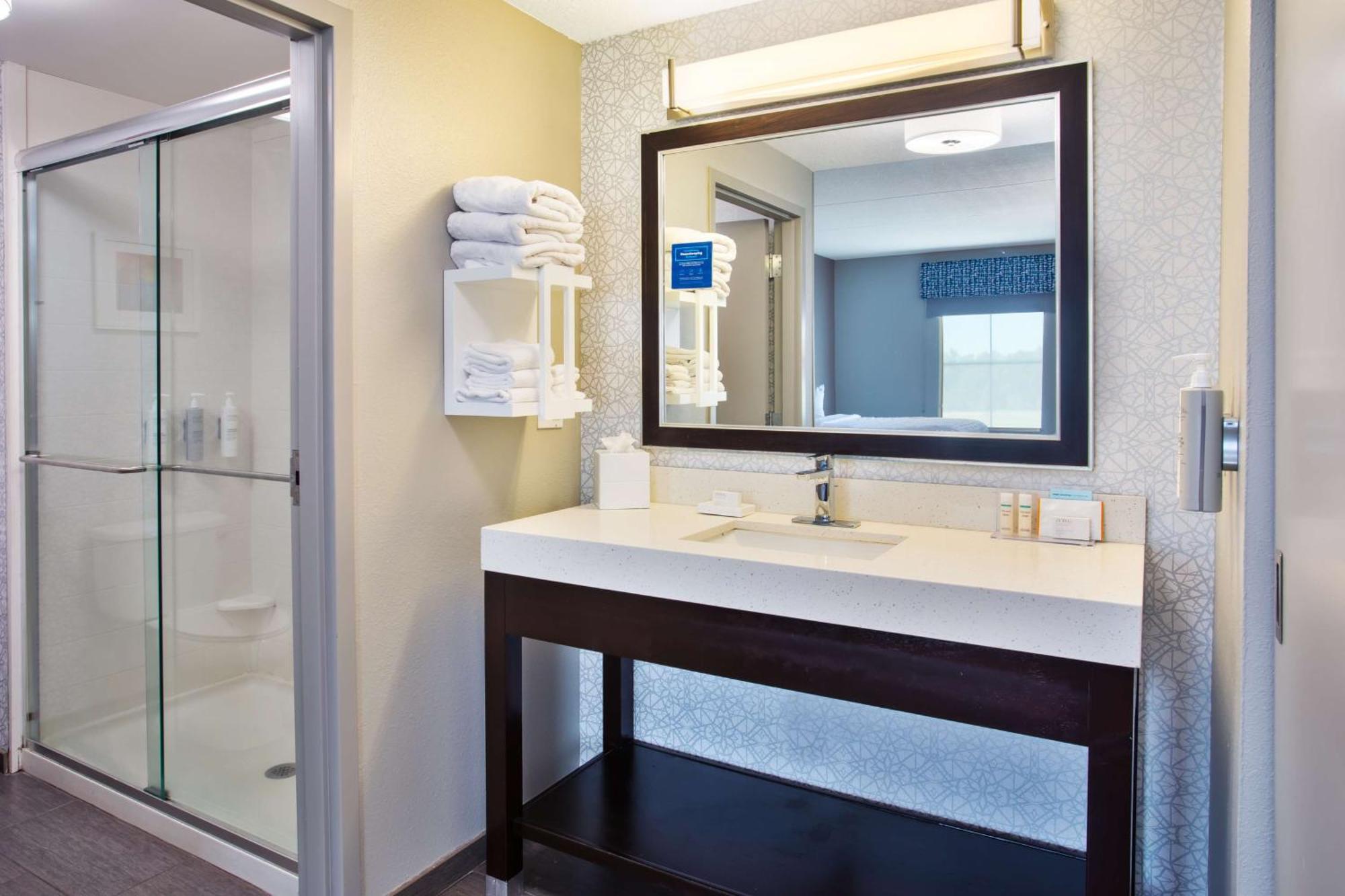 Hampton Inn & Suites Columbia/Southeast-Fort Jackson Exterior foto