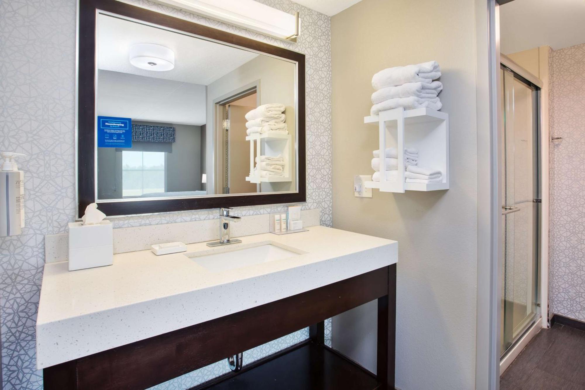 Hampton Inn & Suites Columbia/Southeast-Fort Jackson Exterior foto